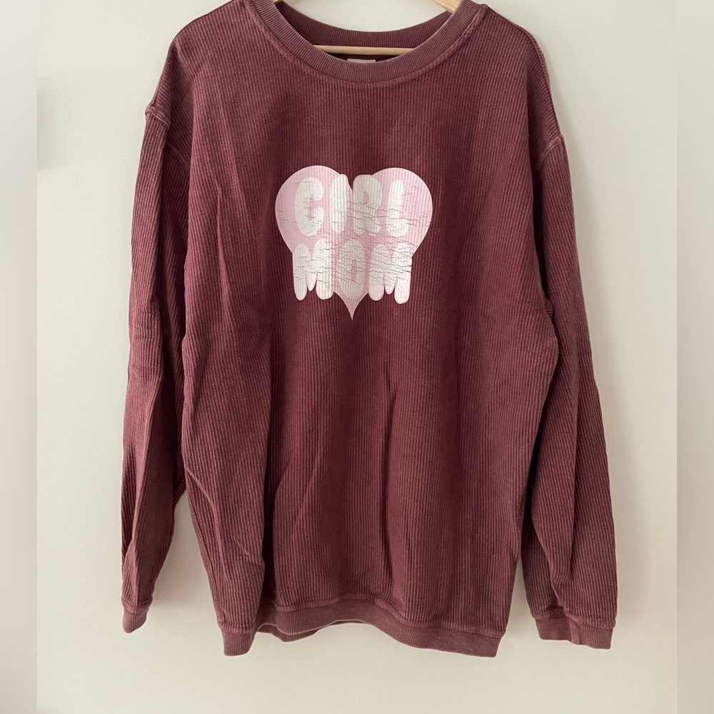 Chicka-d • Girl Mom Top